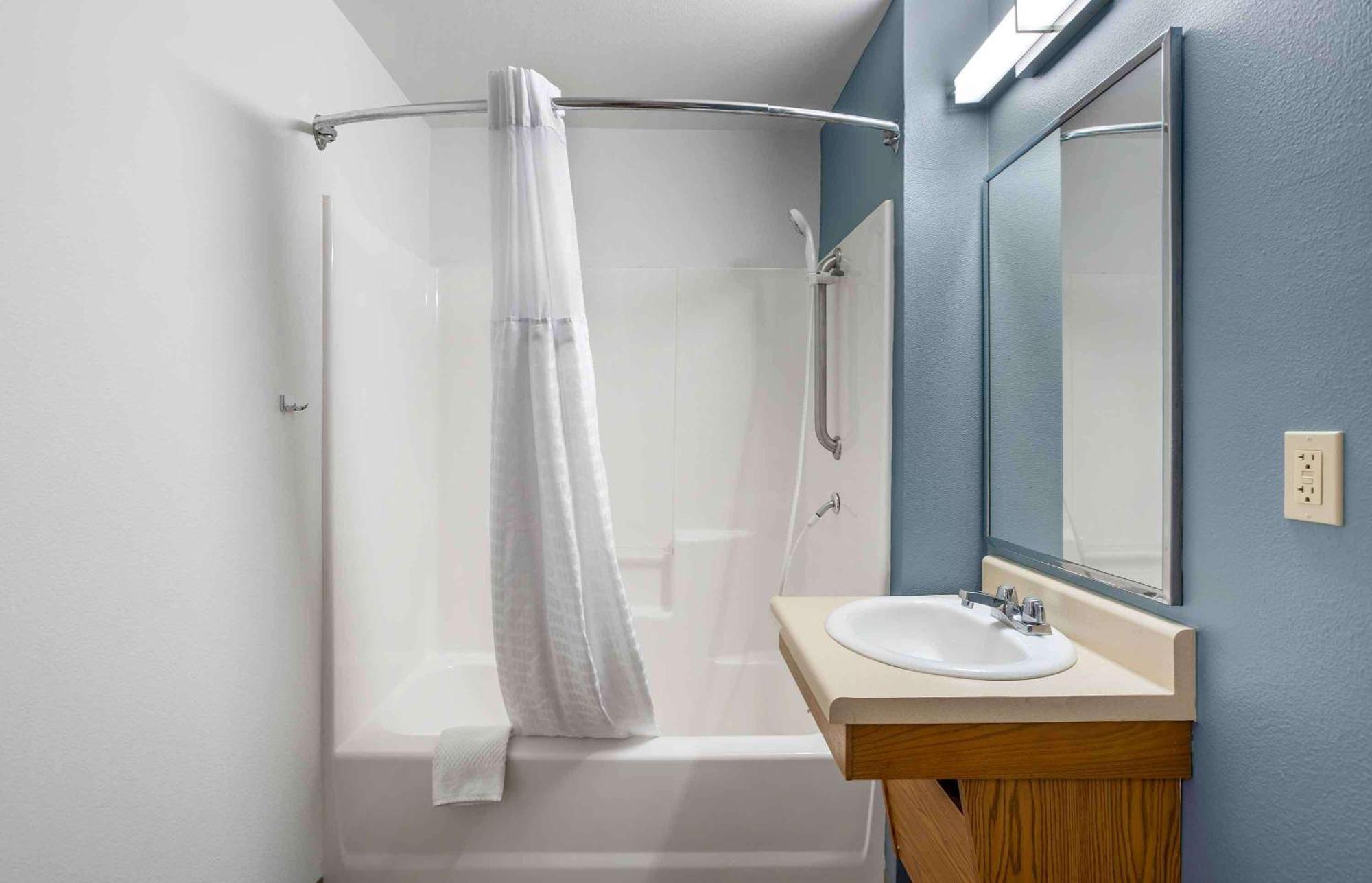 Extended Stay America Select Suites - Kalamazoo - West Eksteriør bilde